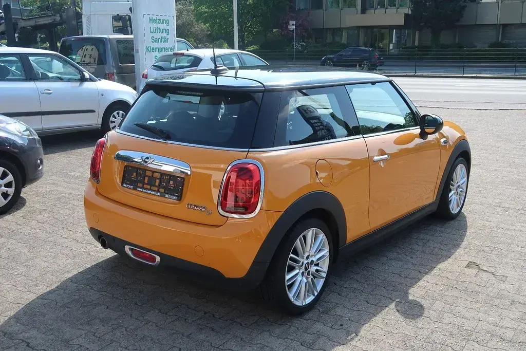 Occasion Mini Cooper D 116 ch (85 kW) 2015 Orange Citadine