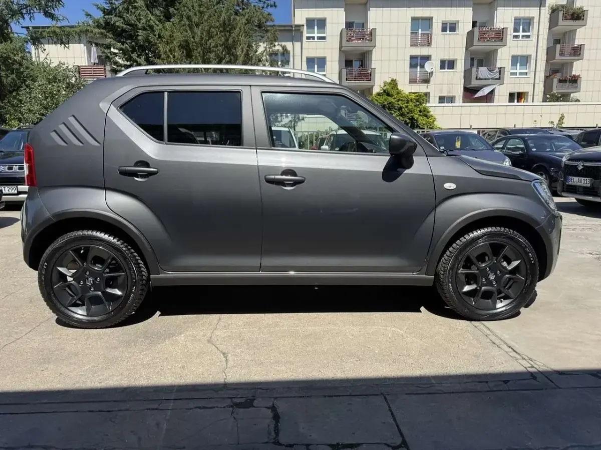 Gebraucht Suzuki Ignis Comfort 83 PS (61 kW) 2024 Grau SUV