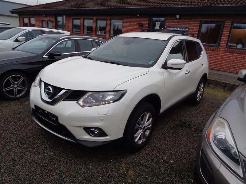 Weiß Gebraucht 2017 Nissan X-Trail Visia SUV | 7.500 € (Guter Preis) - Bild 1/4