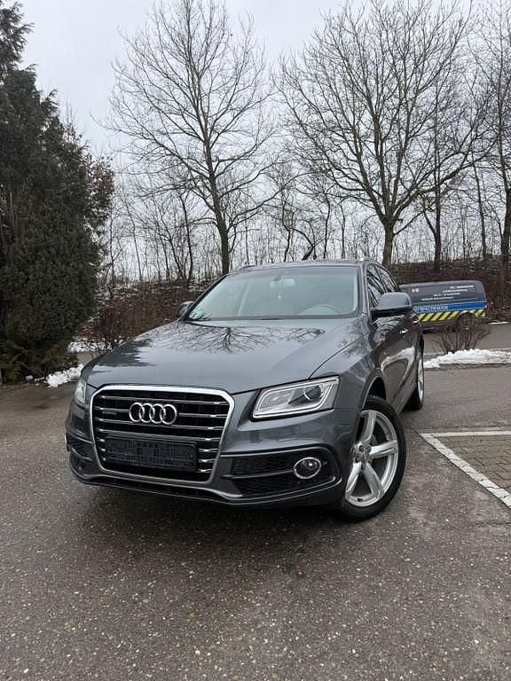 Gebraucht Audi Q5 Comfort 190 PS (139 kW) 2016 Grau SUV