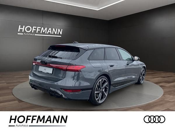 Neu Audi A6 e-tron S-Line 314 kW (428 PS) 2026 Grau (magnetgrau) Kombi