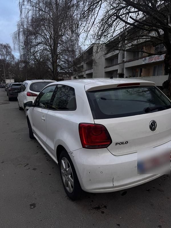 Gebraucht VW Polo 90 PS (66 kW) 2011 Weiß Kleinwagen