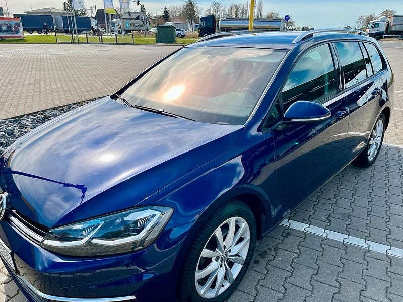 Gebraucht VW Golf VII Sound 118 PS (86 kW) 2018 Blau Kombi