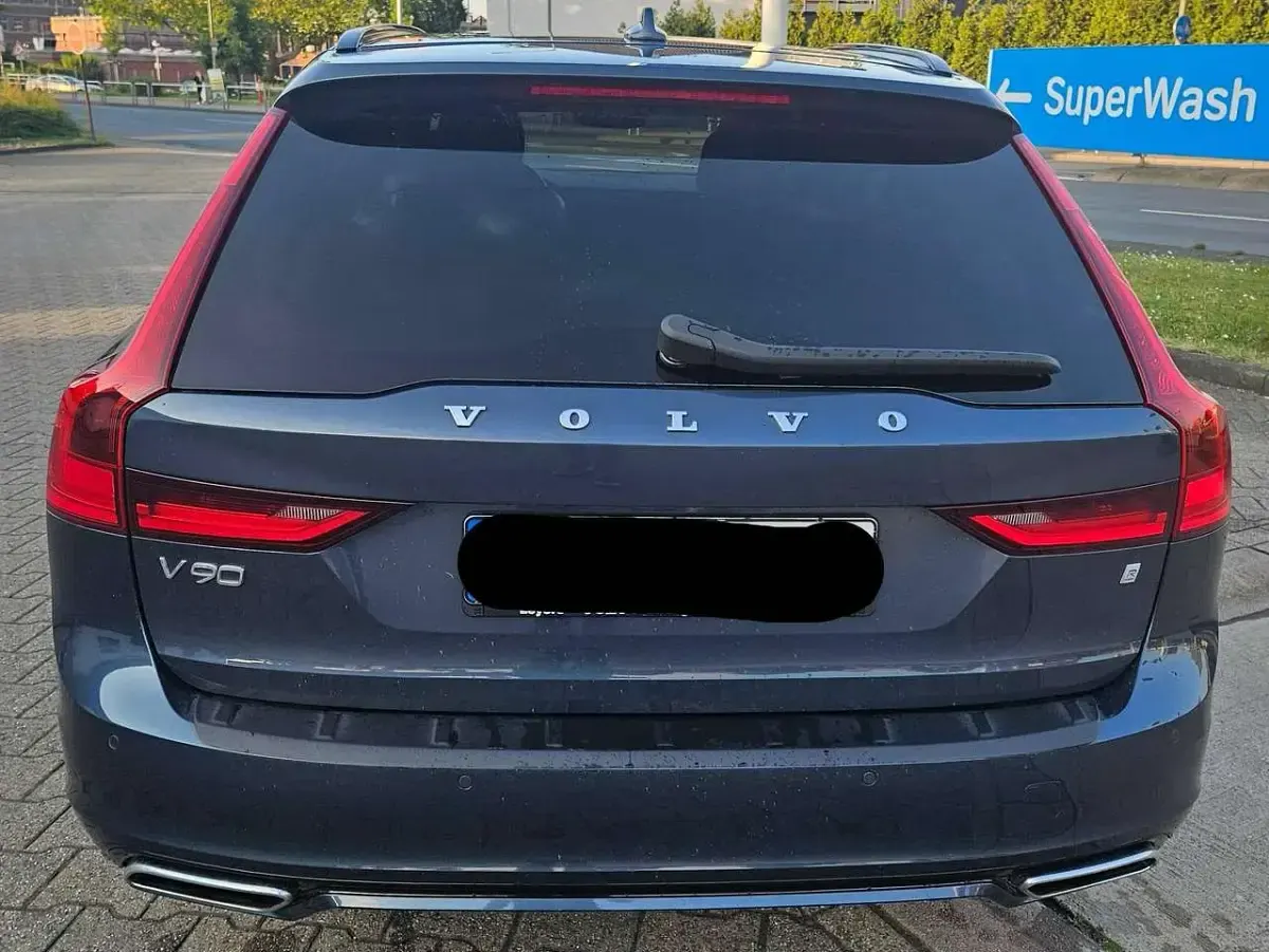 Gebraucht Volvo V90 R-Design 190 PS (139 kW) 2020 Blau Kombi