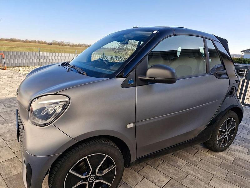 Gebraucht Smart ForTwo Electric Drive 60 kW (82 PS) 2020 Silber Cabrio