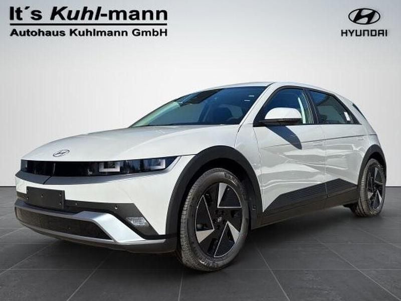Grau Neu 2025 Hyundai Ioniq 5 Dynamiq SUV | 42.990 € (Superpreis) - Bild 1/4