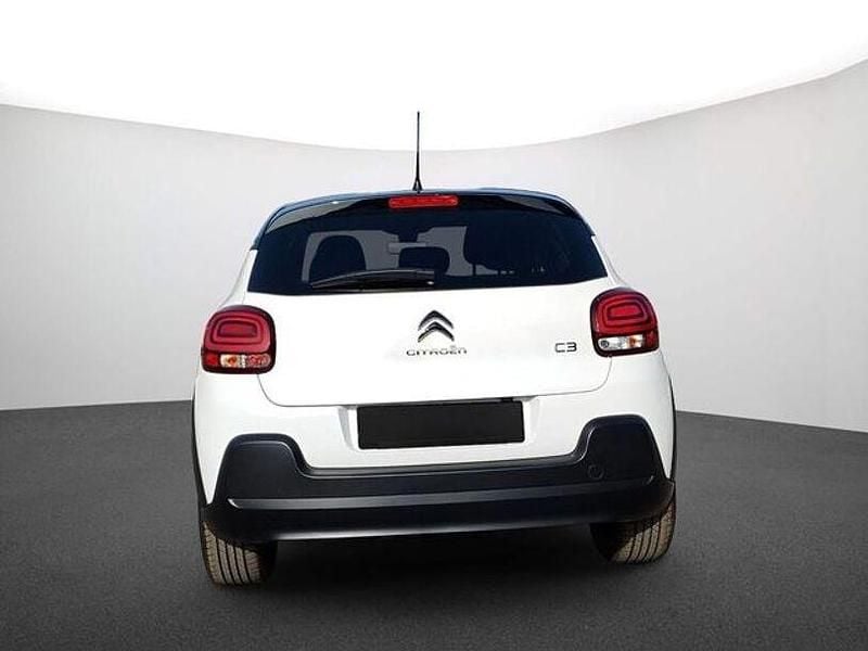 Second-hand Citroën C3 Shine 110 CP (80 kW) 2023 Alb Hatchback