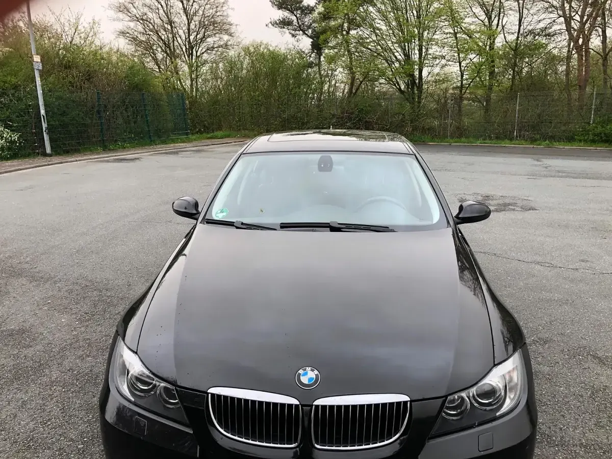 Usata BMW 325 218 CV (160 kW) 2007 Nero Berlina