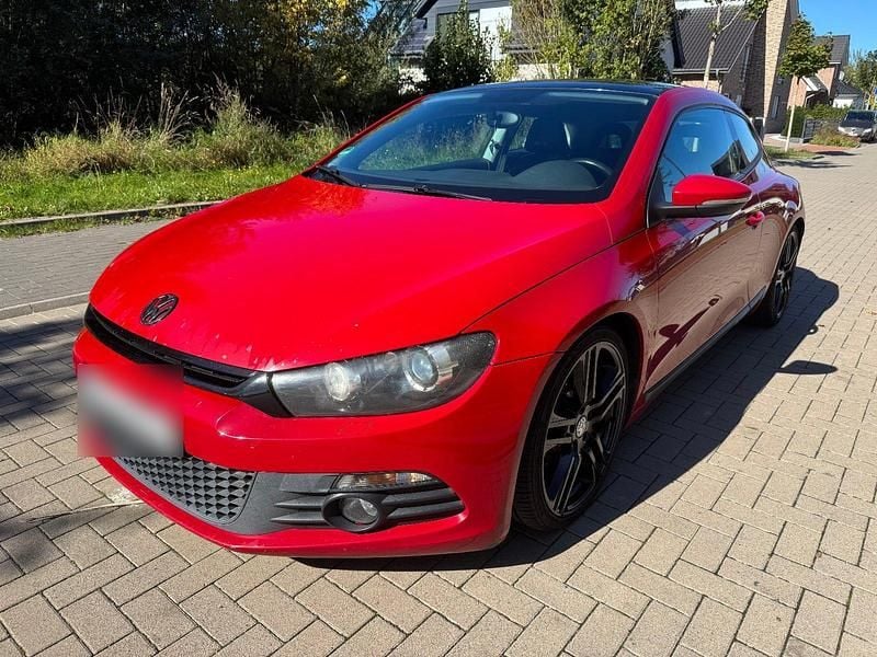 Gebraucht VW Scirocco 140 PS (102 kW) 2010 Rot Coupé