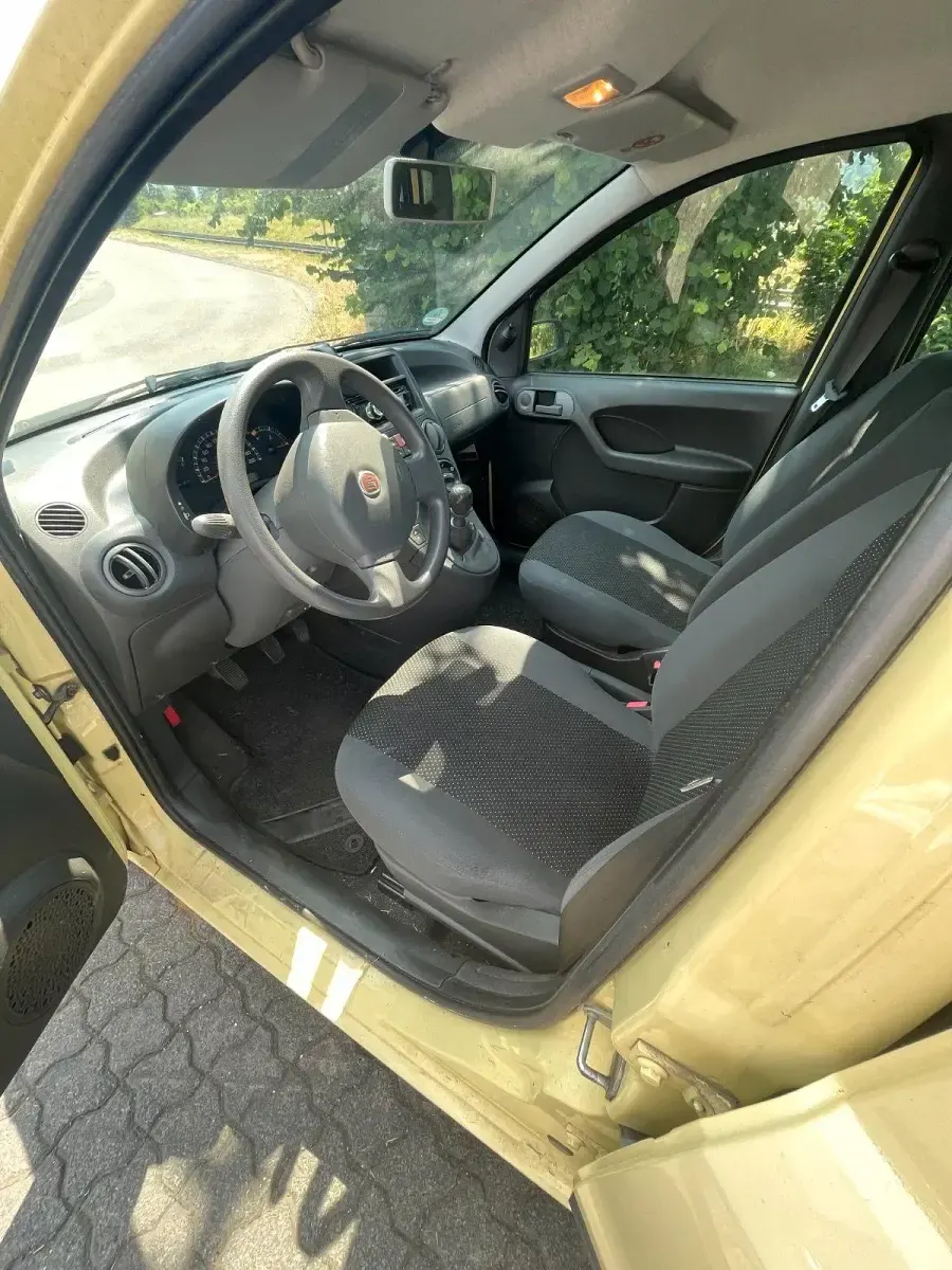 Gebraucht Fiat Panda 54 PS (39 kW) 2009 Gelb Kleinwagen