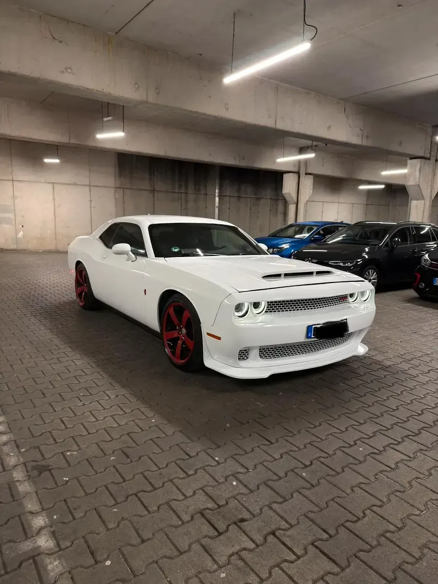 Usata Dodge Challenger 309 CV (227 kW) 2015 Bianco Coupé