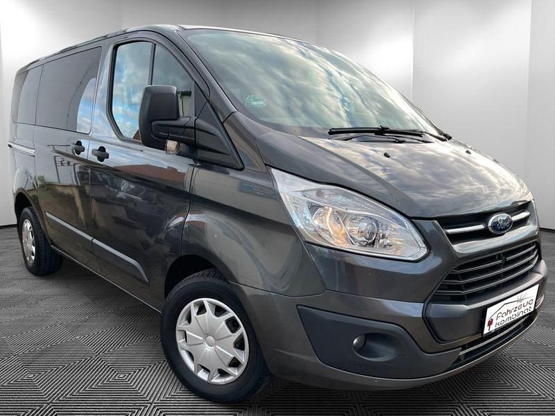 Gebraucht Ford Transit Tourneo 131 PS (96 kW) 2017 Grau Van / Kleinbus