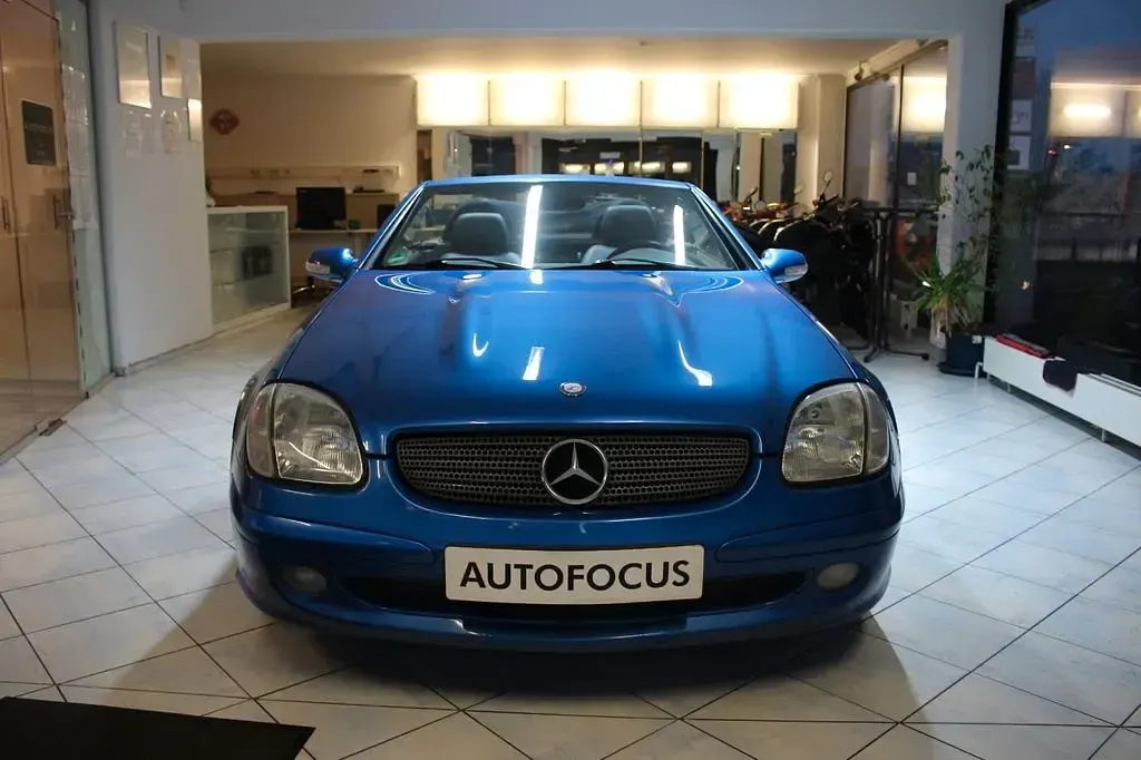 Gebraucht Mercedes SLK230 AMG 197 PS (144 kW) 2001 Blau Cabrio