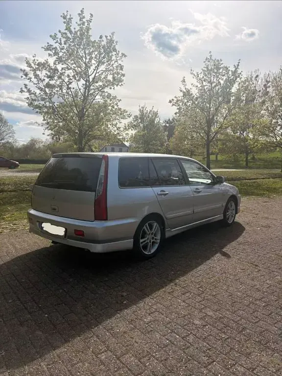 Second-hand Mitsubishi Lancer 98 CP (72 kW) 2006 Argintiu Break