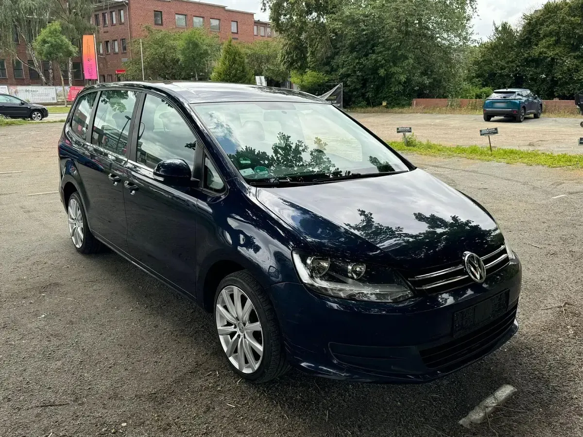 Gebraucht VW Sharan 140 PS (102 kW) 2010 Blau Van / Kleinbus