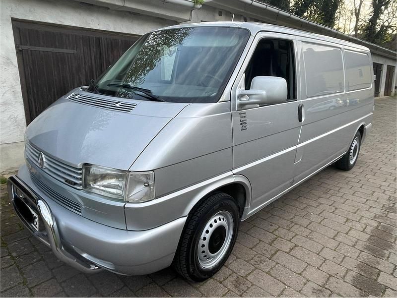 Gebraucht VW Transporter 102 PS (75 kW) 2001 Silber Van