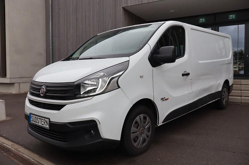 Weiß Gebraucht 2018 Fiat Talento Basis Van | 8.490 € (Superpreis) - Bild 1/4