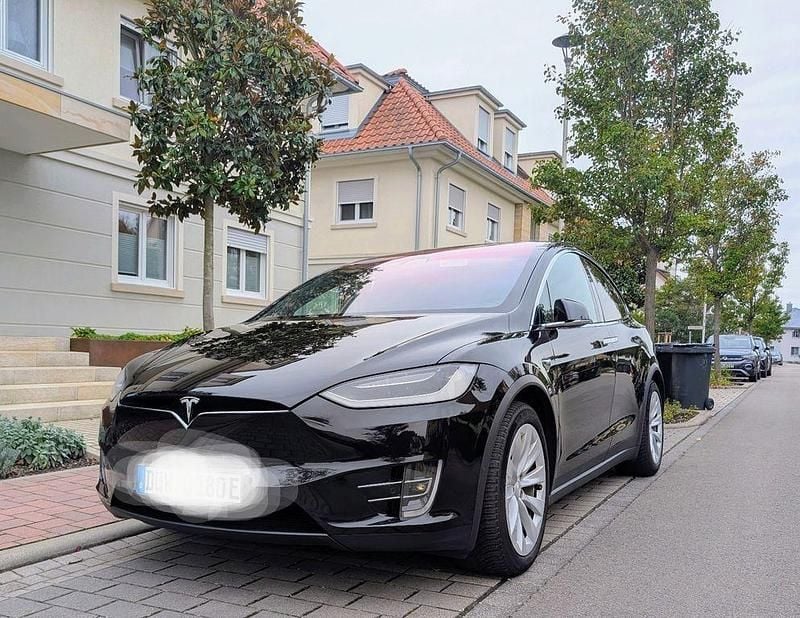 Gebraucht Tesla Model X 325 kW (443 PS) 2018 Schwarz SUV