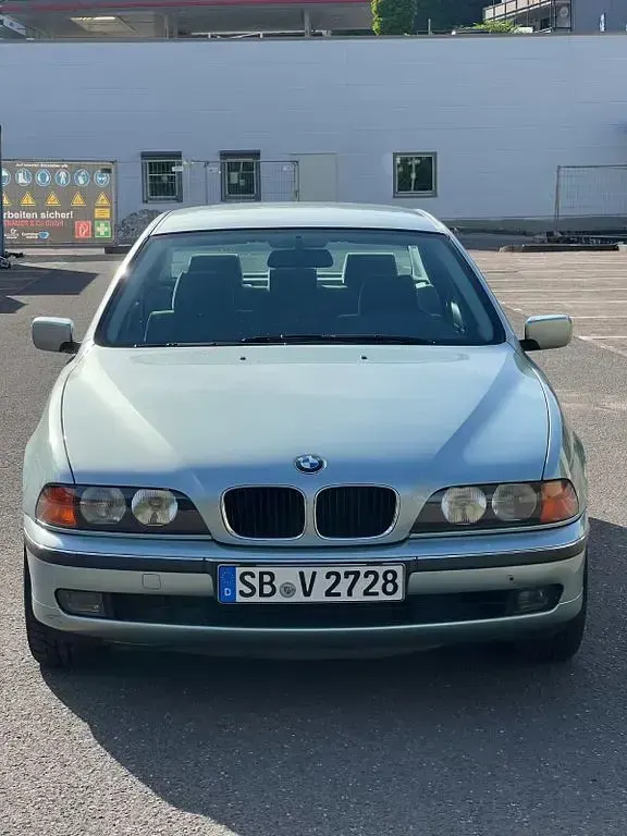 Gebraucht BMW 520 150 PS (110 kW) 1997 Grün Limousine