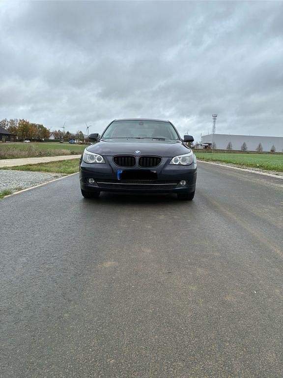 Gebraucht BMW 530 M Sport 272 PS (200 kW) 2009 Blau Limousine