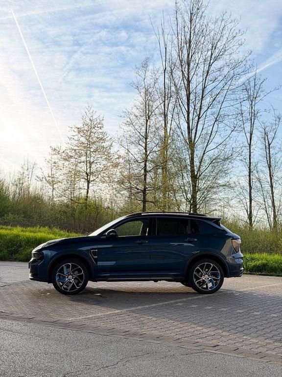 Second-hand Lynk & Co 01 261 CP (191 kW) 2022 Albastru SUV