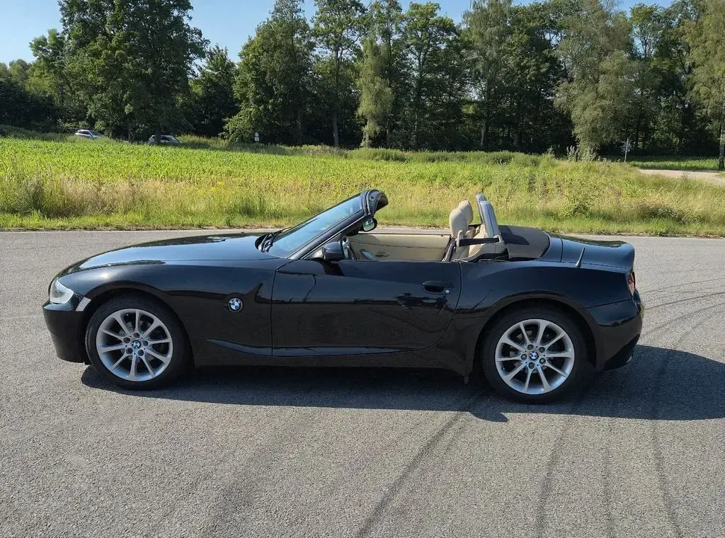 Gebraucht BMW Z4 Sport Line 177 PS (130 kW) 2008 Schwarz Cabrio