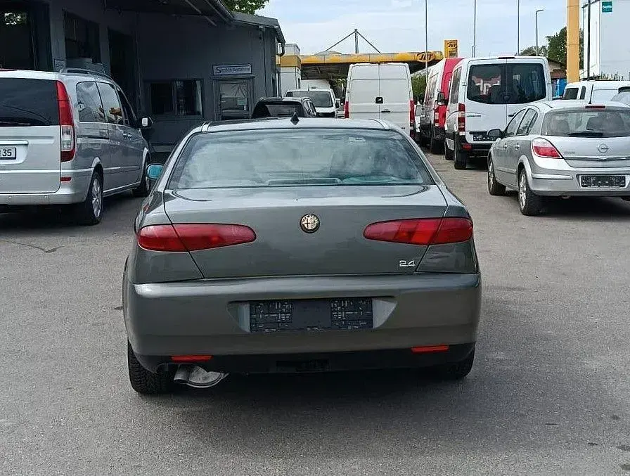 Gebraucht Alfa Romeo 156 Distinctive 150 PS (110 kW) 2002 Grau Limousine