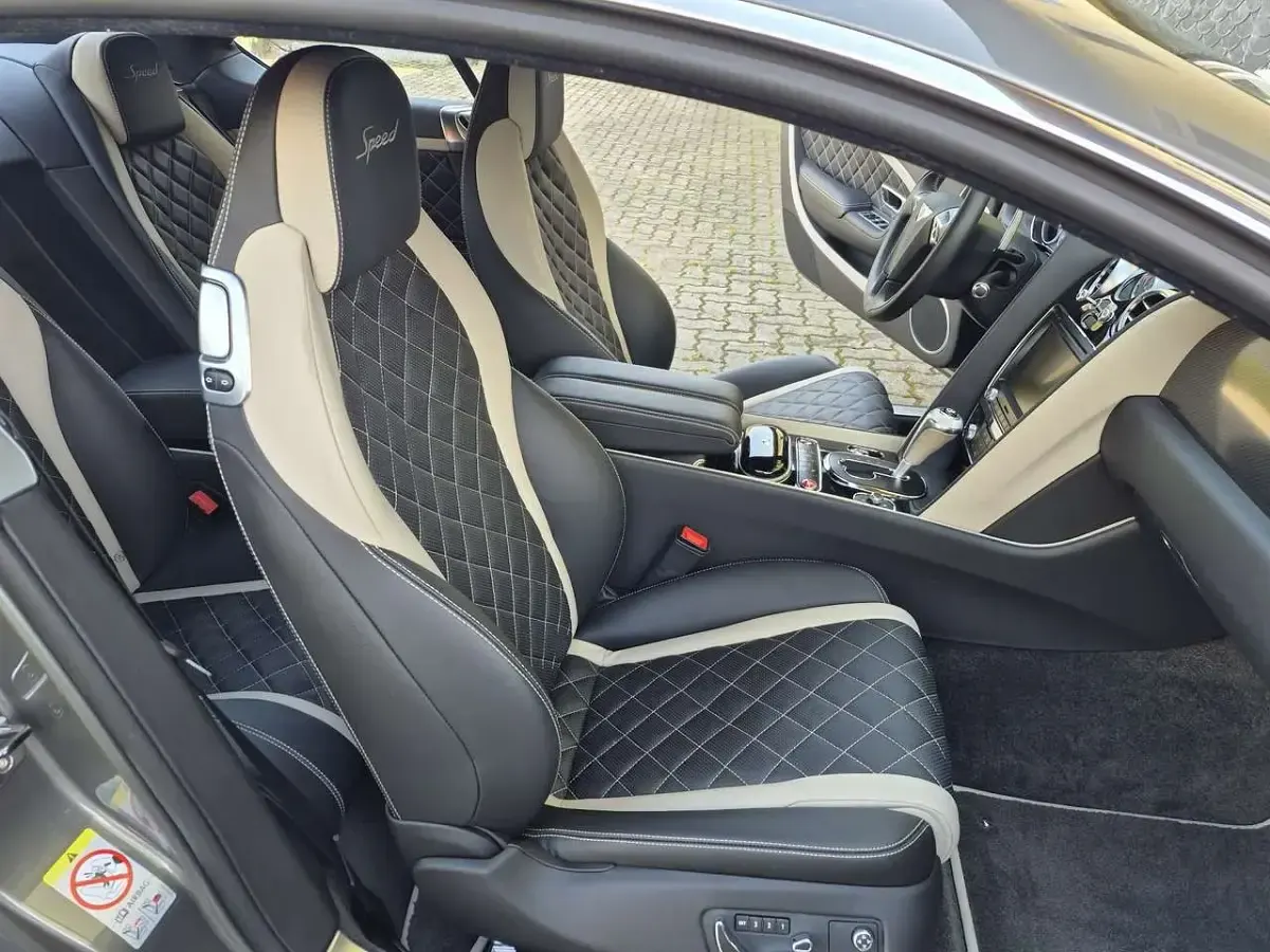 Gebraucht Bentley Continental GT 635 PS (467 kW) 2017 Grau Coupé