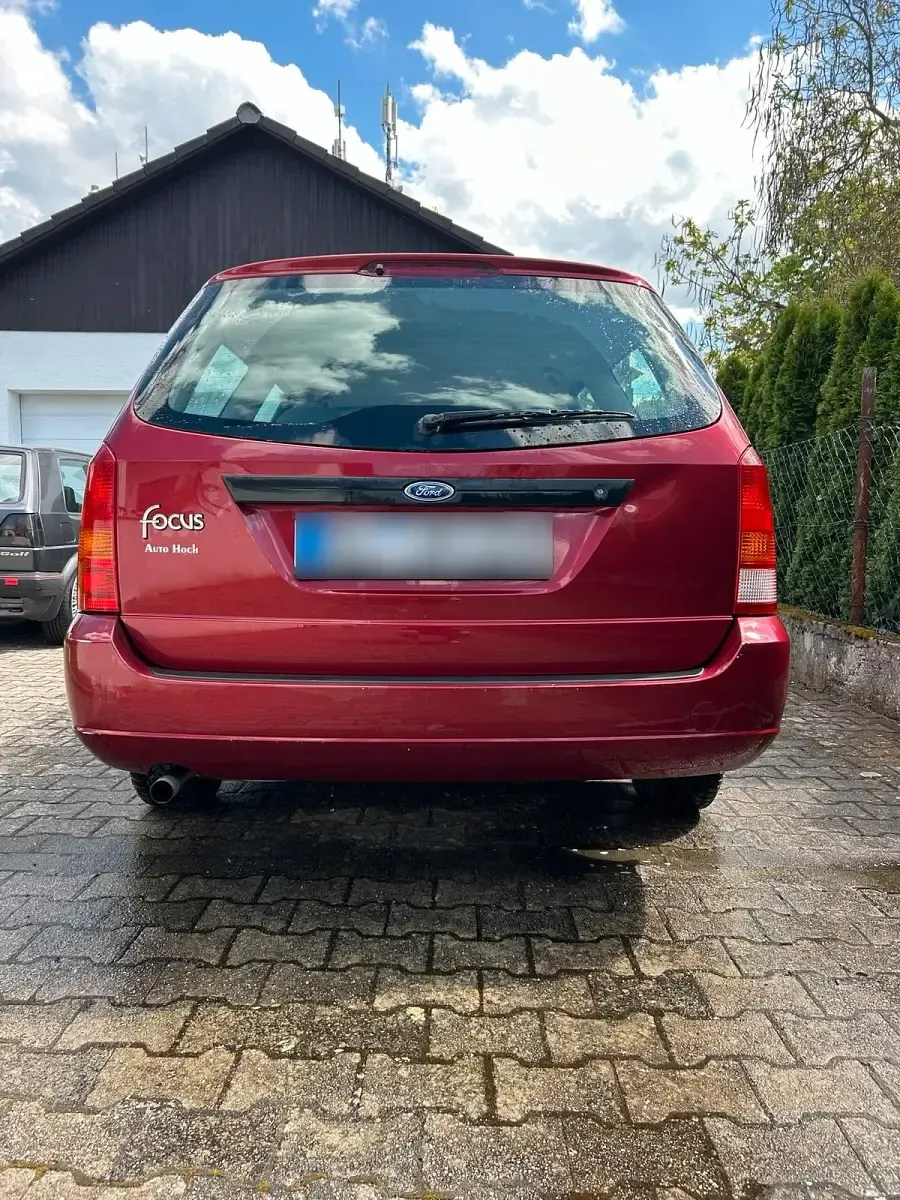 Occasion Ford Focus 100 ch (73 kW) 1999 Rouge Break