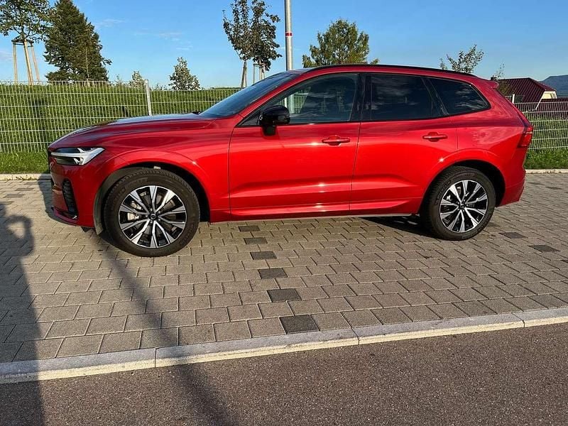 Gebraucht 2022 Volvo XC60 Plus SUV | 36.500 € (Superpreis) - Bild 1/4
