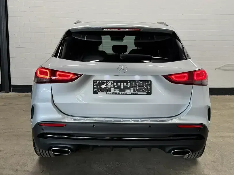 Gebraucht Mercedes GLA200 AMG Edition 1 163 PS (119 kW) 2020 Iridiumsilber  metalliclack SUV