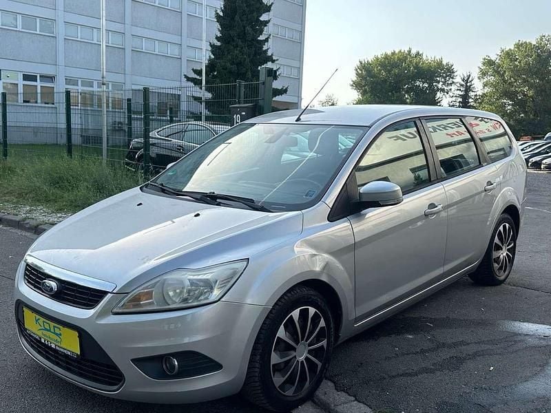 Usata Ford Focus Style 110 CV (80 kW) 2010 Argento Station wagon