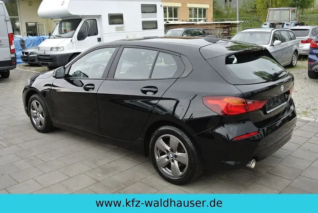 Gebraucht BMW 118 Performance 136 PS (100 kW) 2020 Schwarz Kleinwagen