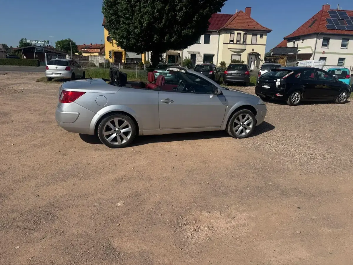 Gebraucht Renault Mégane Cabriolet Privilege 113 PS (83 kW) 2005 Silber Cabrio