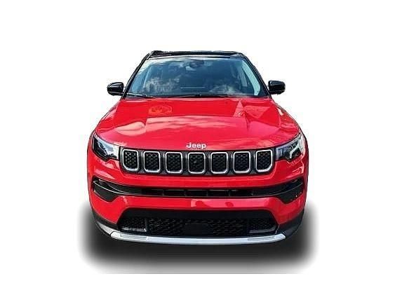 Gebraucht Jeep Compass Limited 130 PS (95 kW) 2023 Rot SUV