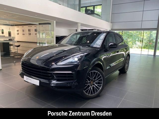 Schwarz Gebraucht 2018 Porsche Cayenne S Chrono SUV | 58.900 € (Etwas zu teuer) - Bild 1/4