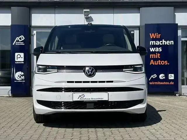 Usado VW Multivan Edition 204 HP (150 kW) 2023 Branco Monovolume
