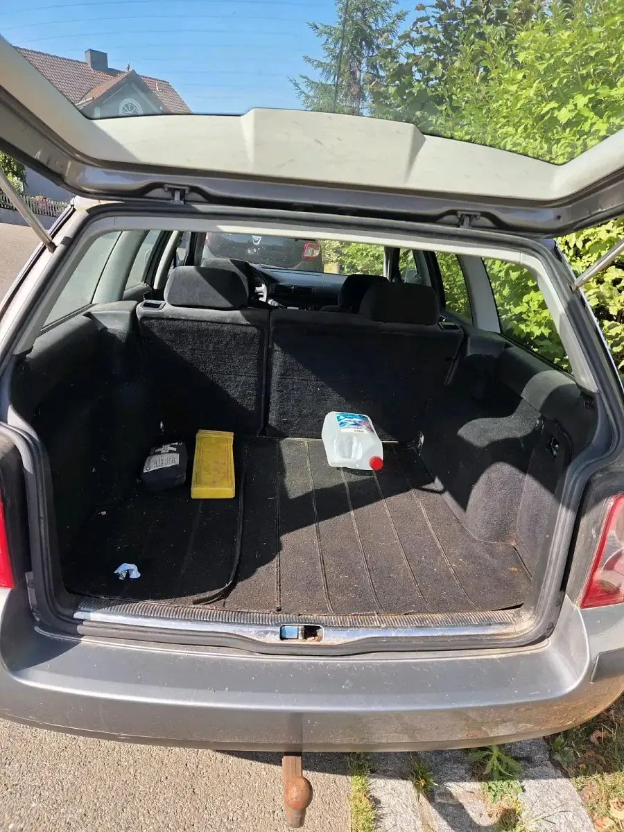 Gebraucht VW Passat 131 PS (96 kW) 2003 Grau Kombi