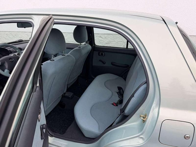 Gebraucht Nissan Micra 82 PS (60 kW) 2001 Other Kleinwagen