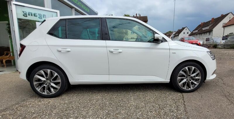 Gebraucht Skoda Fabia Drive 95 PS (69 kW) 2021 Grau Kleinwagen