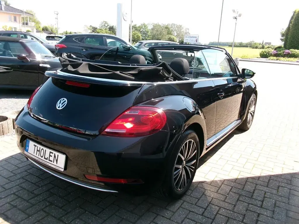 Gebraucht VW Beetle Cabriolet Sound 105 PS (77 kW) 2017 Schwarz Cabrio