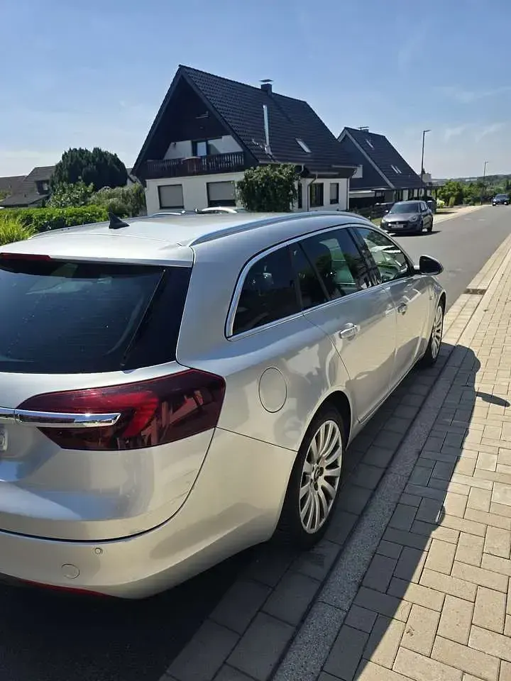 Gebraucht Opel Insignia Innovation 163 PS (119 kW) 2014 Grau Kombi