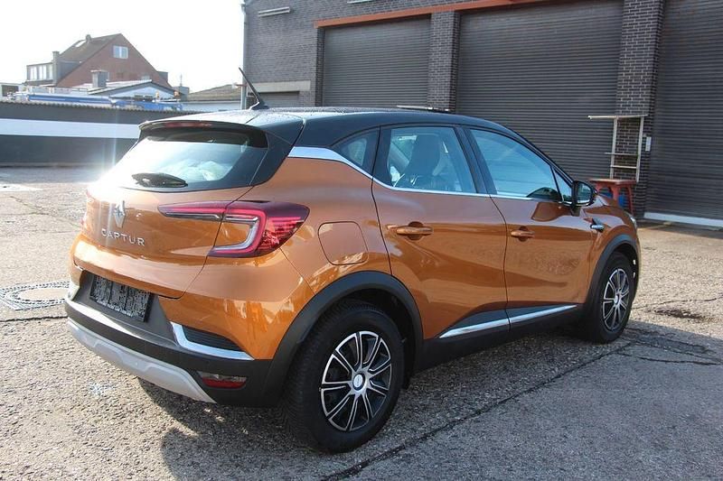 Gebraucht Renault Captur Intens 140 PS (102 kW) 2022 Braun SUV
