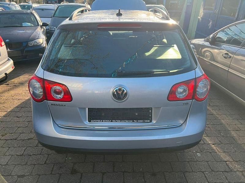 Gebraucht VW Passat Trendline 122 PS (89 kW) 2008 Silber Kombi