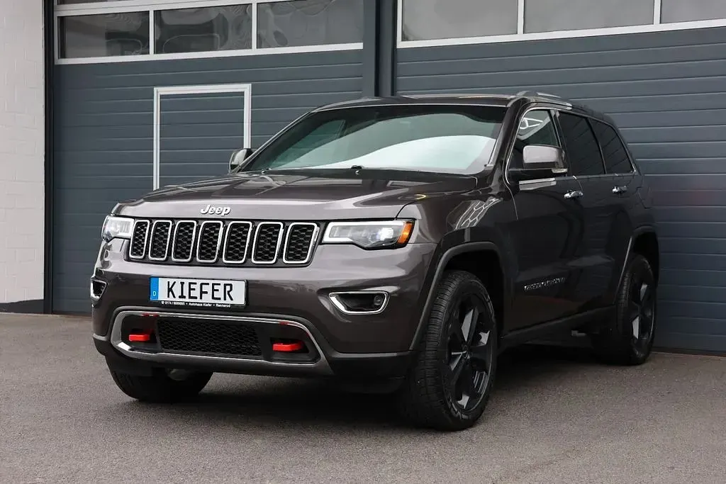 Gebraucht Jeep Grand Cherokee 290 PS (213 kW) 2018 Granite crystal metallic SUV