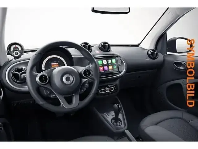 Gebraucht Smart ForTwo Electric Drive Exclusive 60 kW (82 PS) 2024 Silber