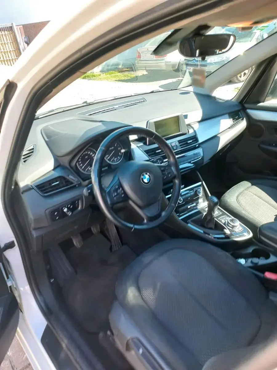 Gebraucht BMW 218 Gran Tourer 150 PS (110 kW) 2026 Weiß Van / Kleinbus