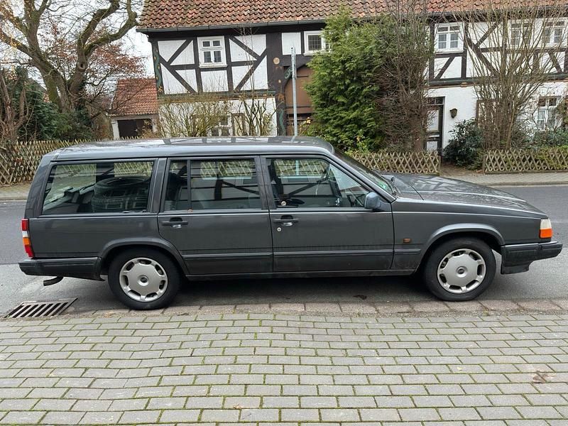 Grau Gebraucht 1992 Volvo 940 Kombi | 1.200 € - Bild 1/4