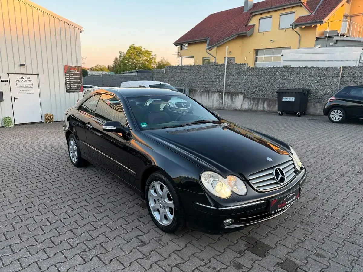 Gebraucht Mercedes CLK200 163 PS (119 kW) 2004 Schwarz Coupé