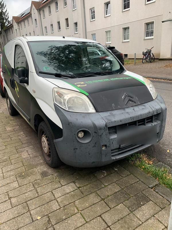 Weiß Gebraucht 2008 Citroën Nemo Van / Kleinbus | 1.200 € - Bild 1/4